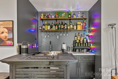 52 Malvern Walk Asheville NC 28806