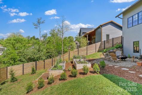 52 Malvern Walk Asheville NC 28806