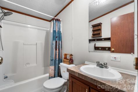 1922 Zacks Fork Road Lenoir NC 28645