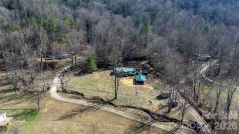 1922 Zacks Fork Road Lenoir NC 28645