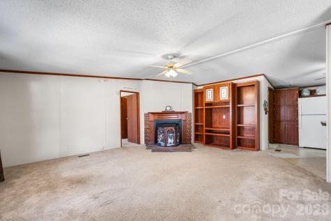 1922 Zacks Fork Road Lenoir NC 28645