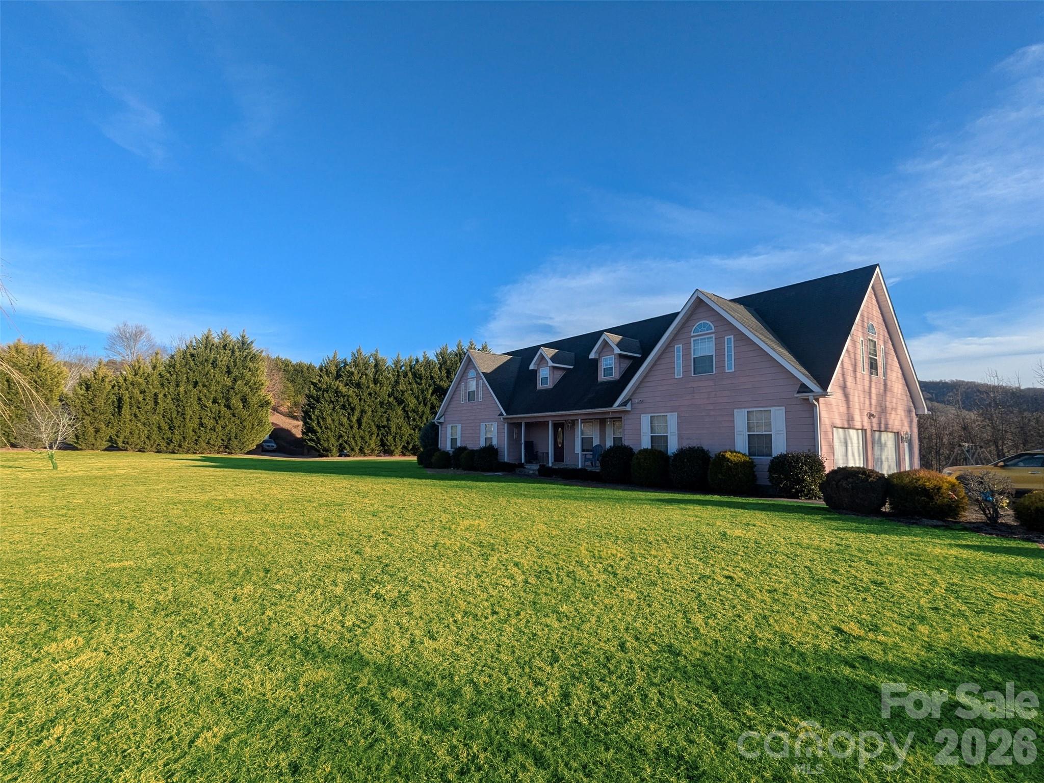 130 Crestview Street Canton NC 28716