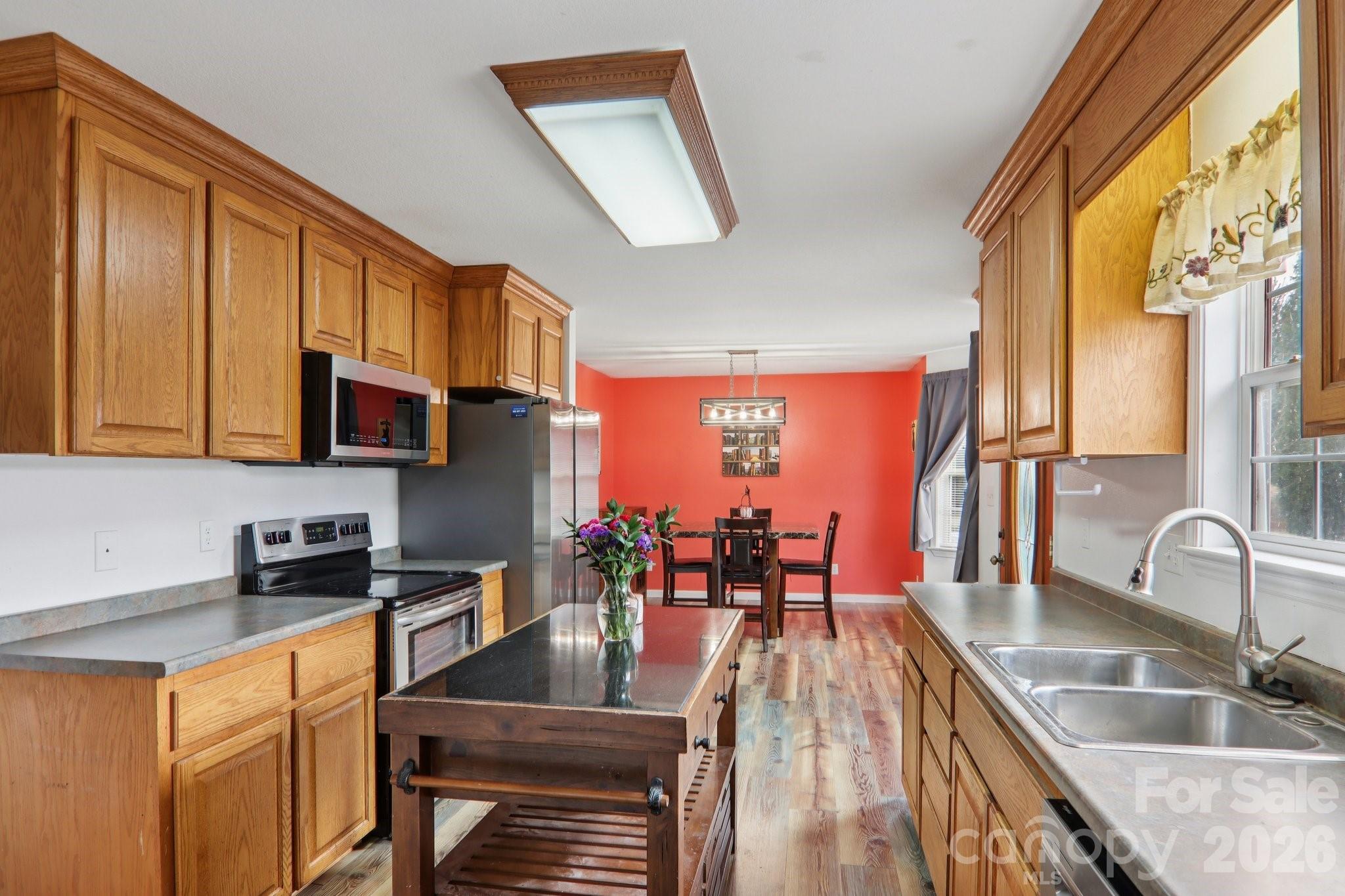 130 Crestview Street Canton NC 28716