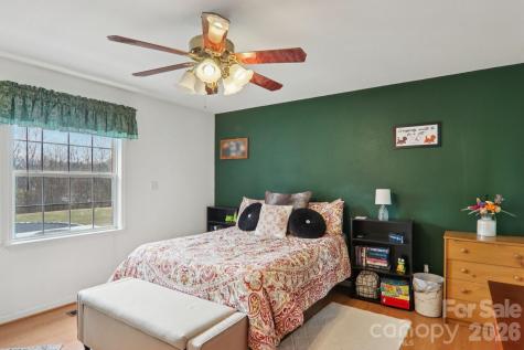 130 Crestview Street Canton NC 28716