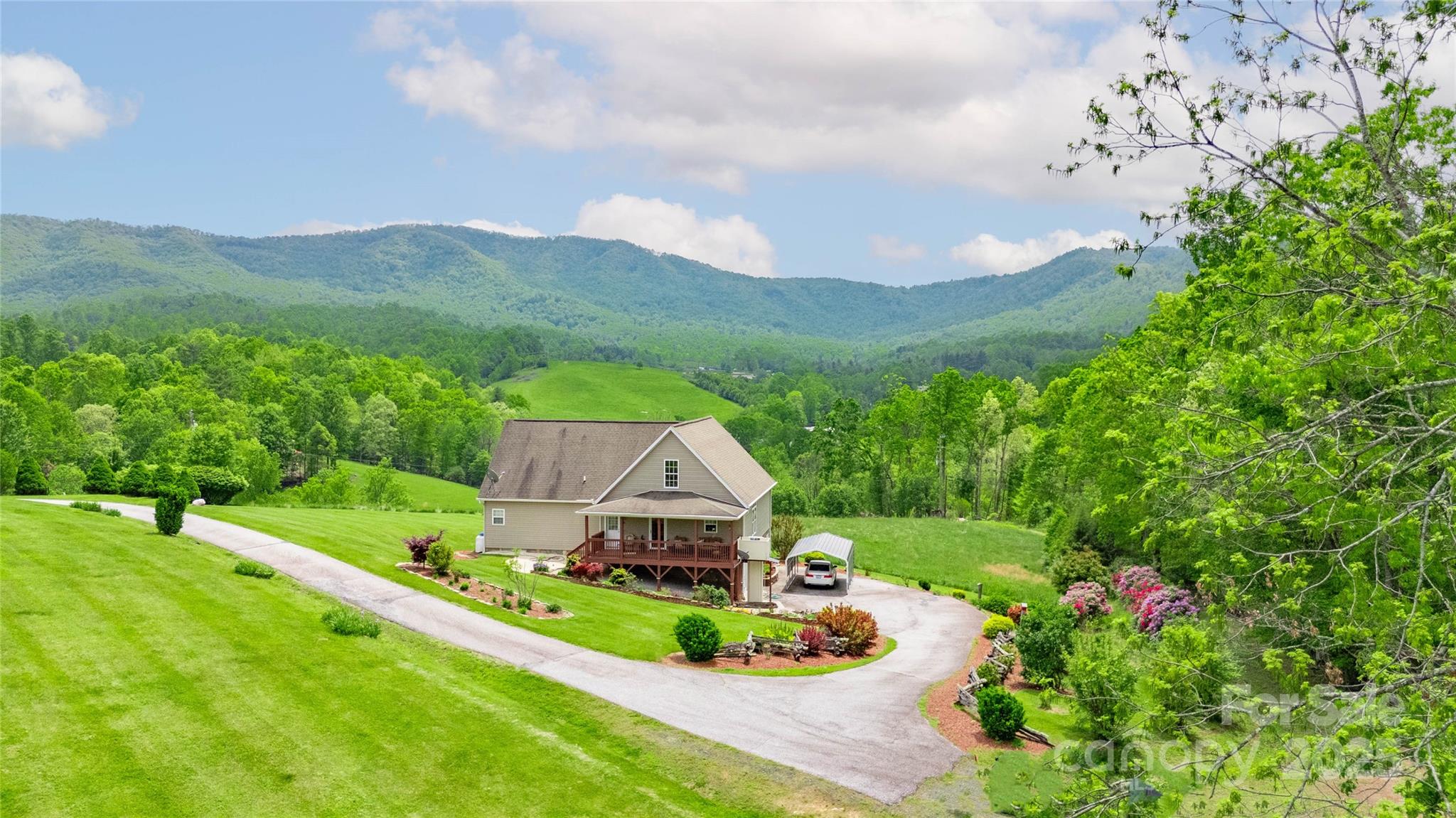 3690 Penland Road Spruce Pine NC 28777