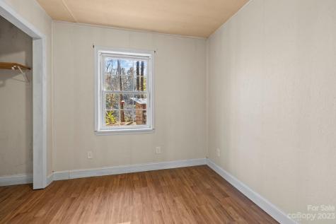 1154 Altapass Highway Spruce Pine NC 28777