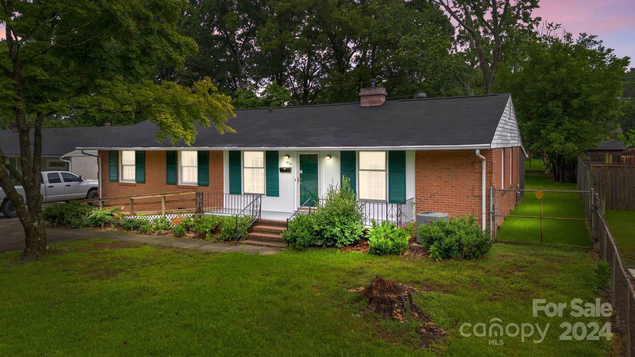 3539 Shamrock Drive Charlotte NC 28215
