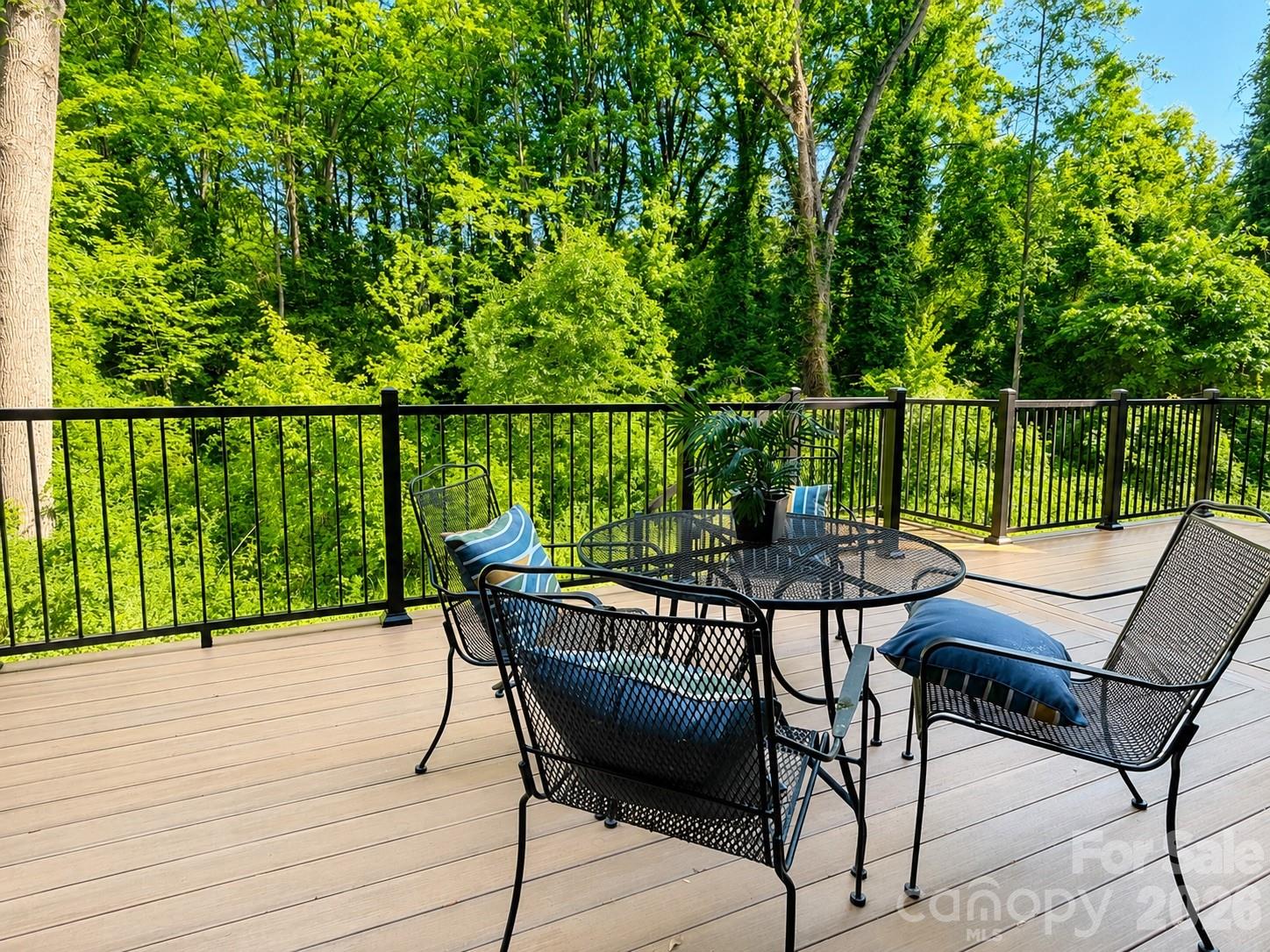 2412 Crestview Drive Charlotte NC 28216