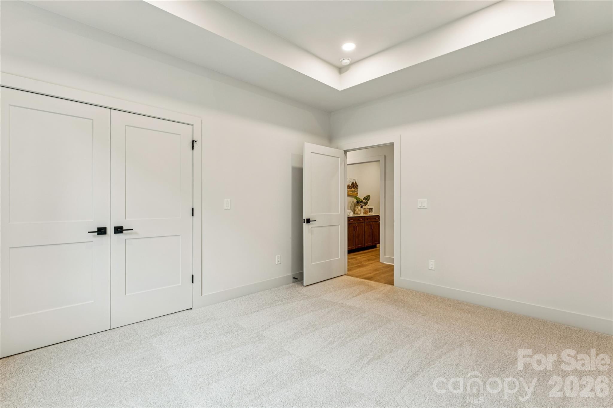 2412 Crestview Drive Charlotte NC 28216
