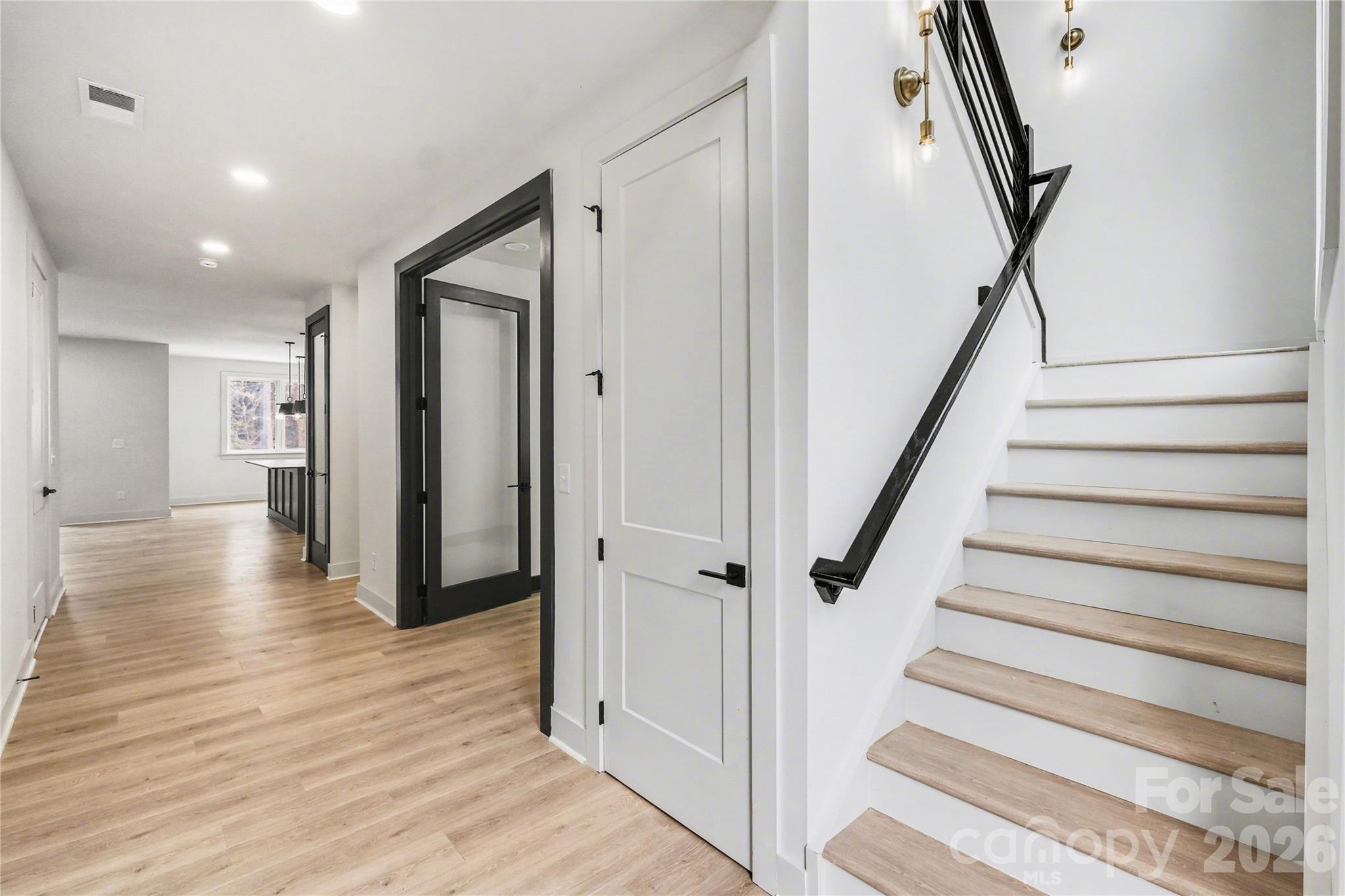 2412 Crestview Drive Charlotte NC 28216