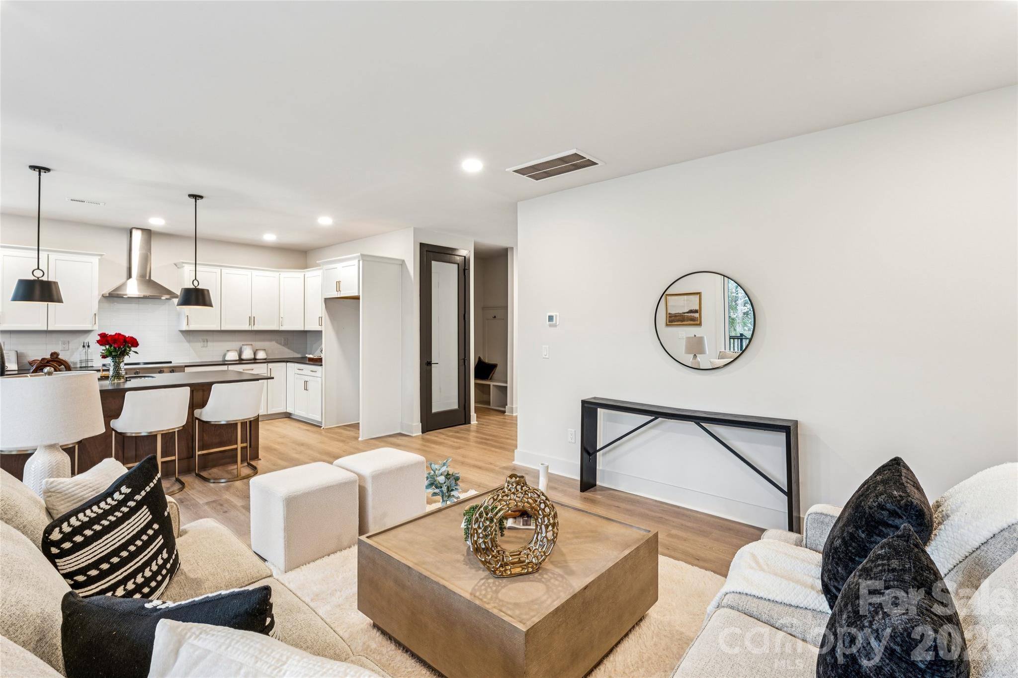 2412 Crestview Drive Charlotte NC 28216