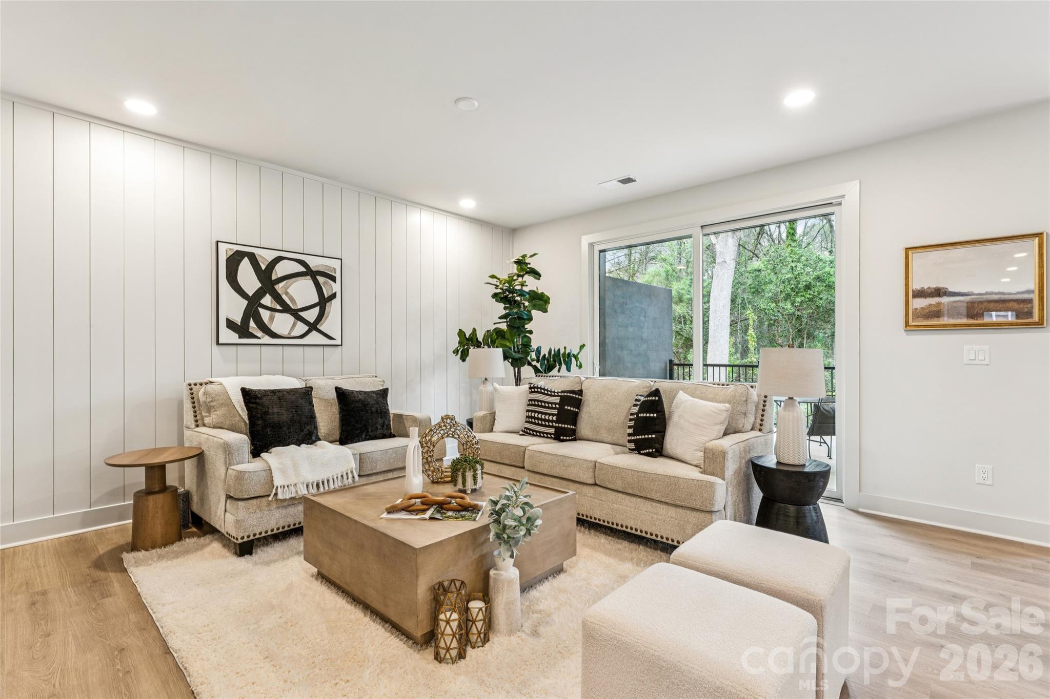 2412 Crestview Drive Charlotte NC 28216