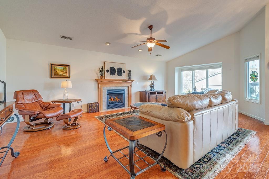 411 Kyfields Street Weaverville NC 28787