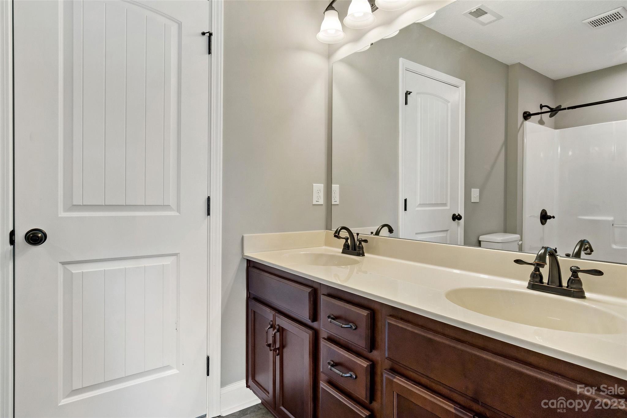 25 John Hazel Drive Swannanoa NC 28778