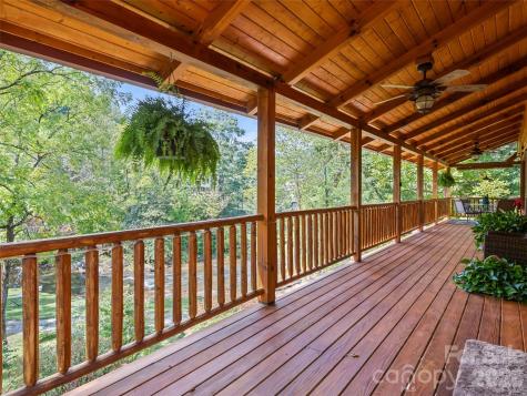 648 Suntrace Circle Cullowhee NC 28723