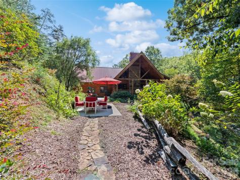 648 Suntrace Circle Cullowhee NC 28723