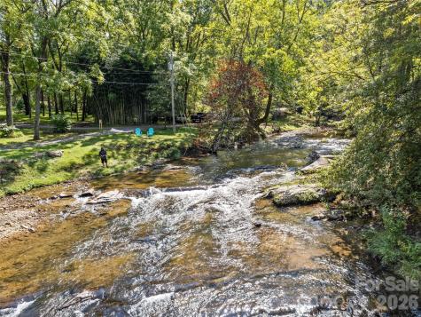 648 Suntrace Circle Cullowhee NC 28723