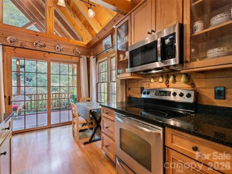 648 Suntrace Circle Cullowhee NC 28723