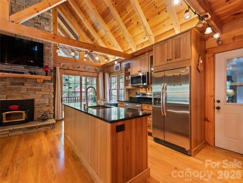 648 Suntrace Circle Cullowhee NC 28723