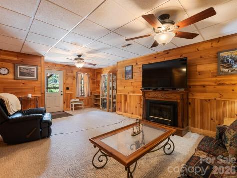 648 Suntrace Circle Cullowhee NC 28723