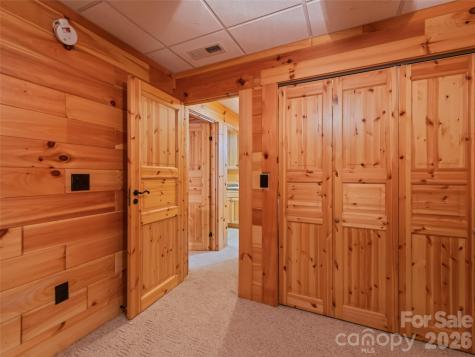 648 Suntrace Circle Cullowhee NC 28723