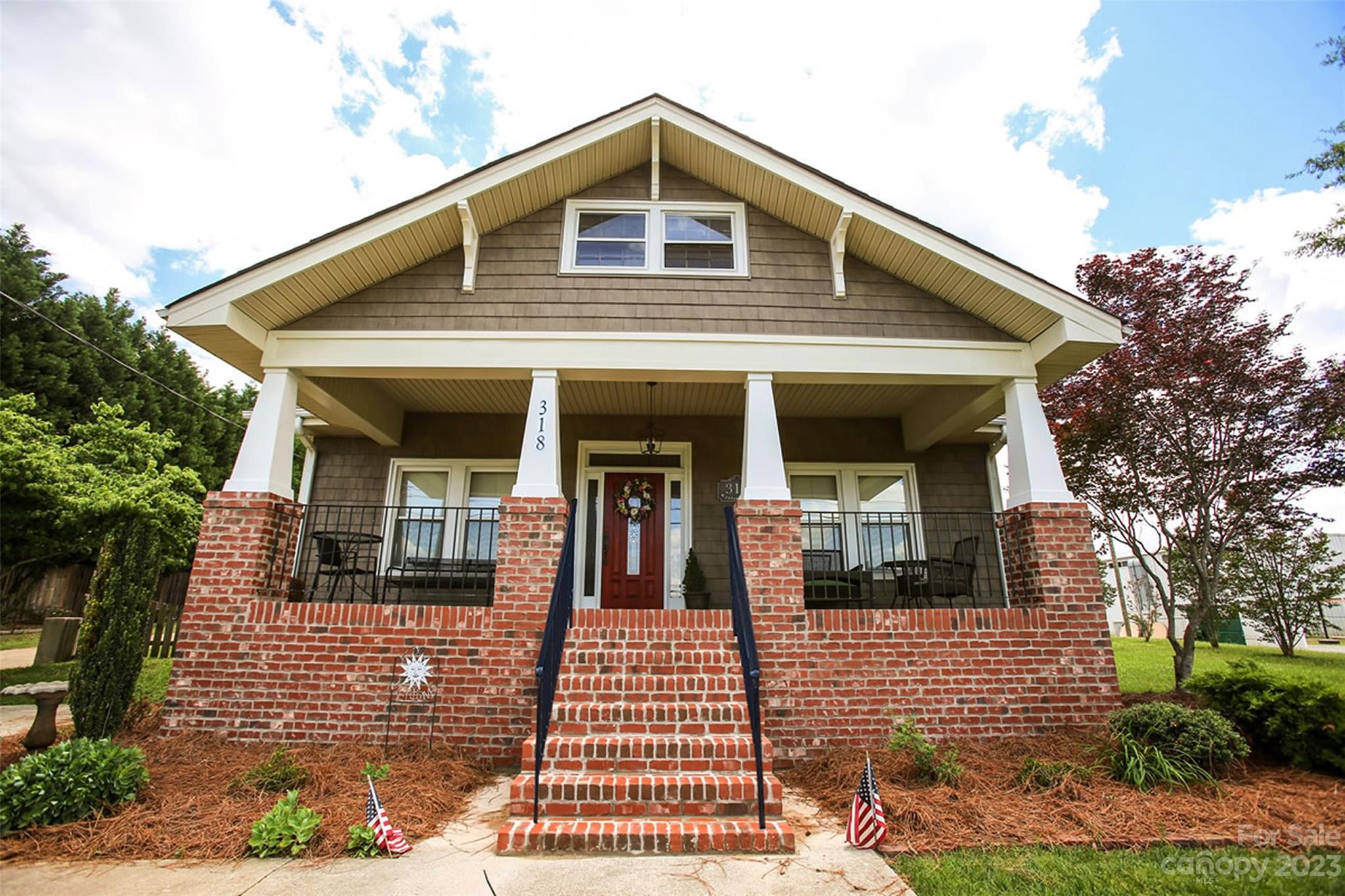 318 W Catawba Avenue Mount Holly NC 28120