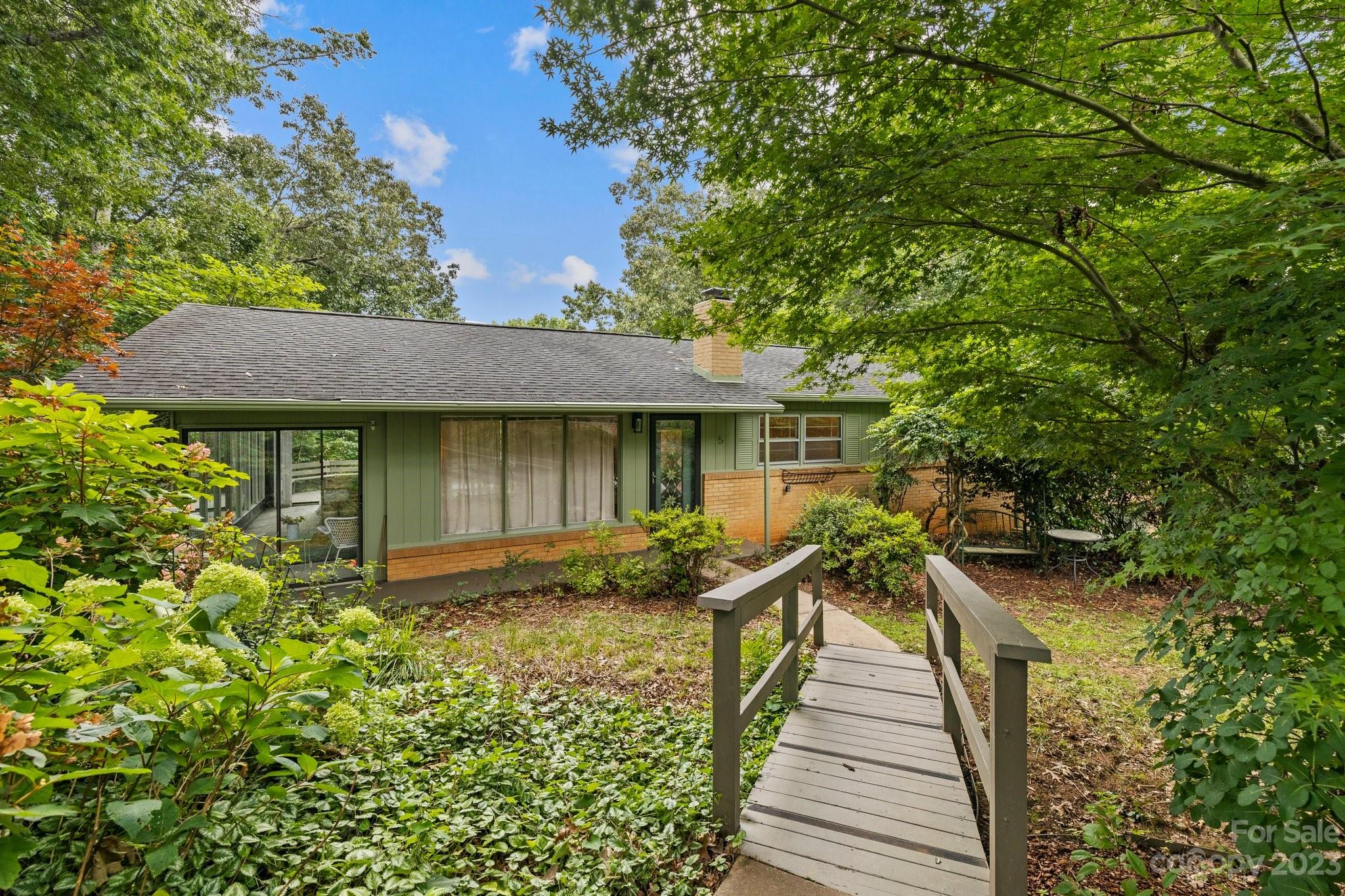 5 Austin Drive Asheville NC 28805