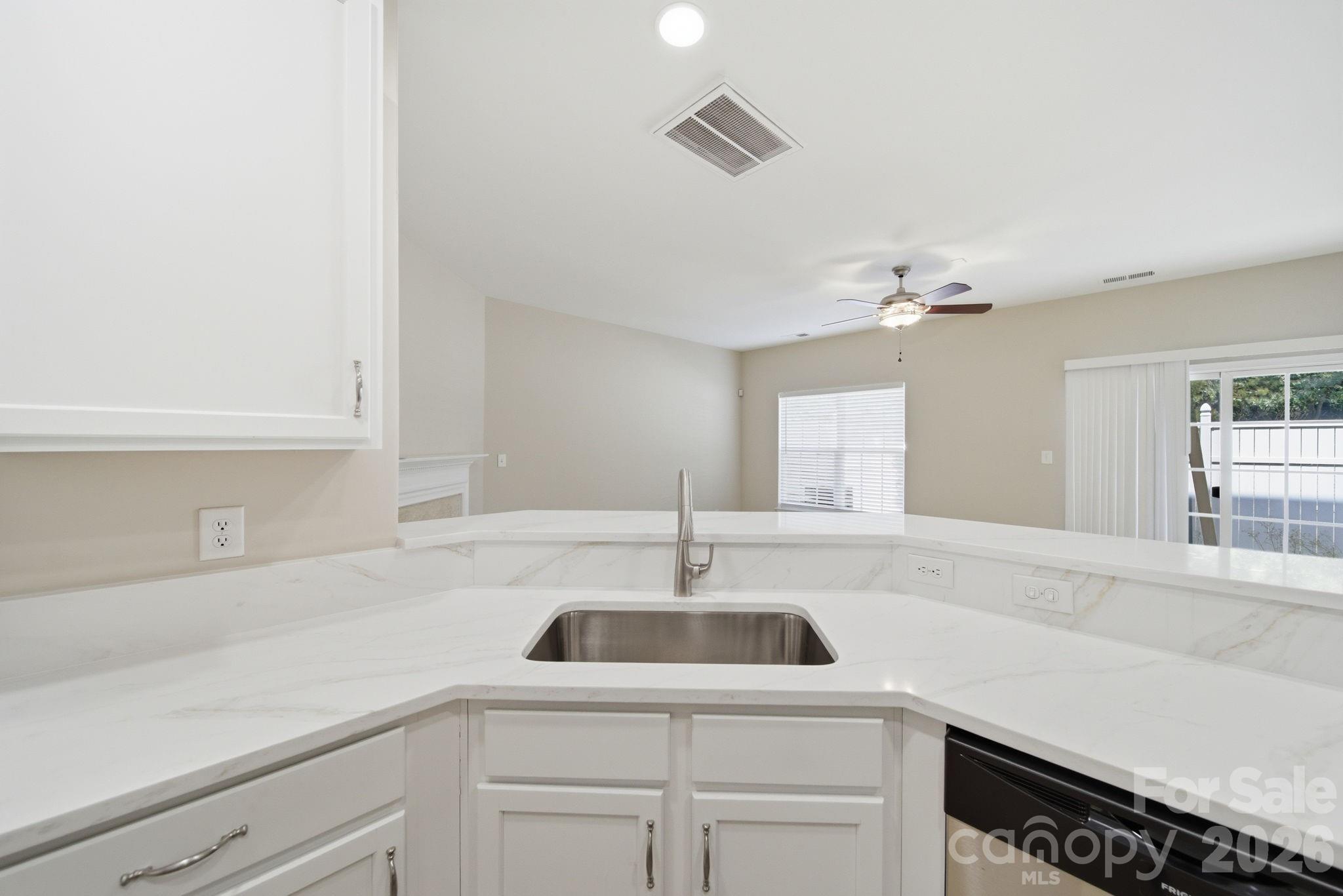 12429 Stratfield Place Circle Pineville NC 28134