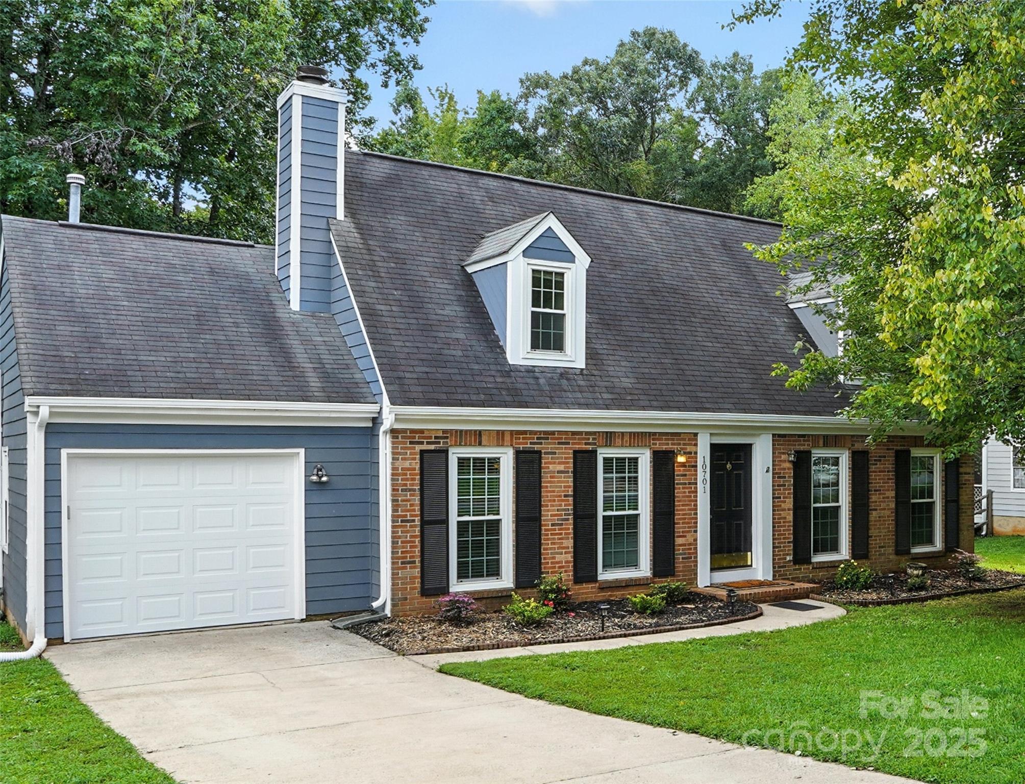 10701 Starwood Avenue Charlotte NC 28215