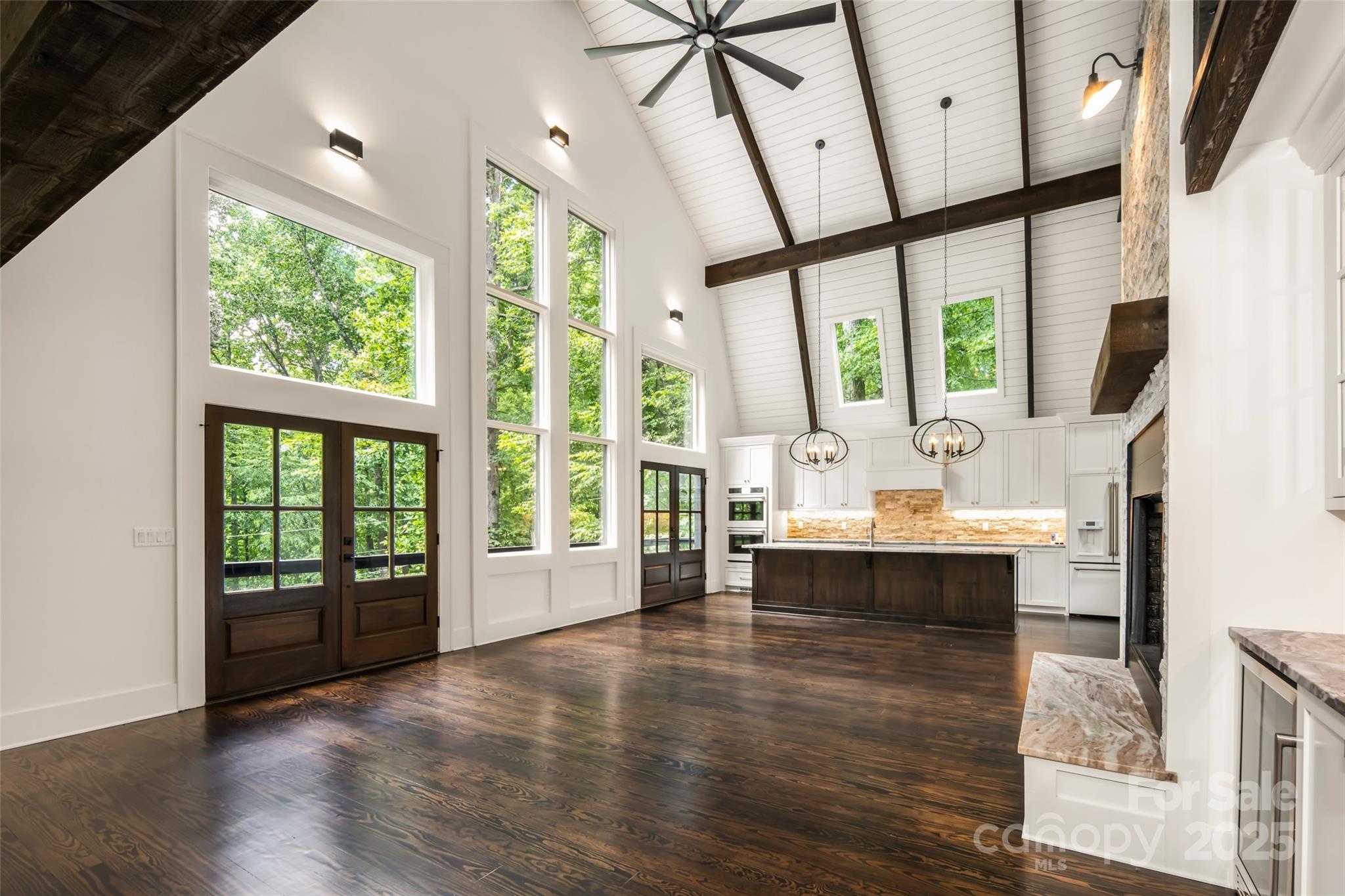 50 Turkey Trot Lane Burnsville NC 28714
