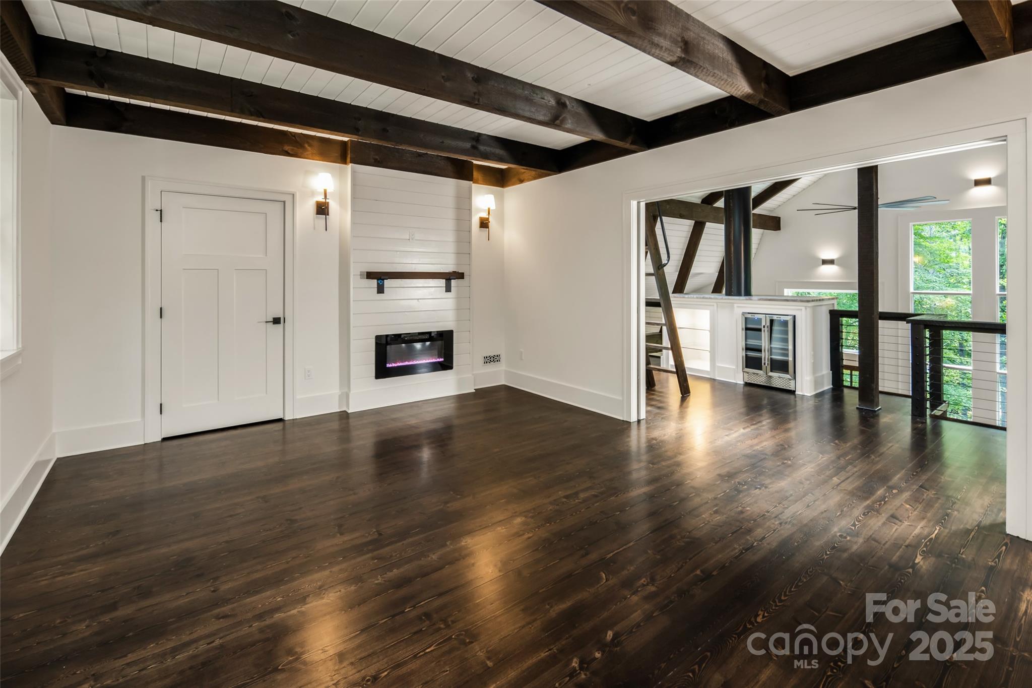50 Turkey Trot Lane Burnsville NC 28714