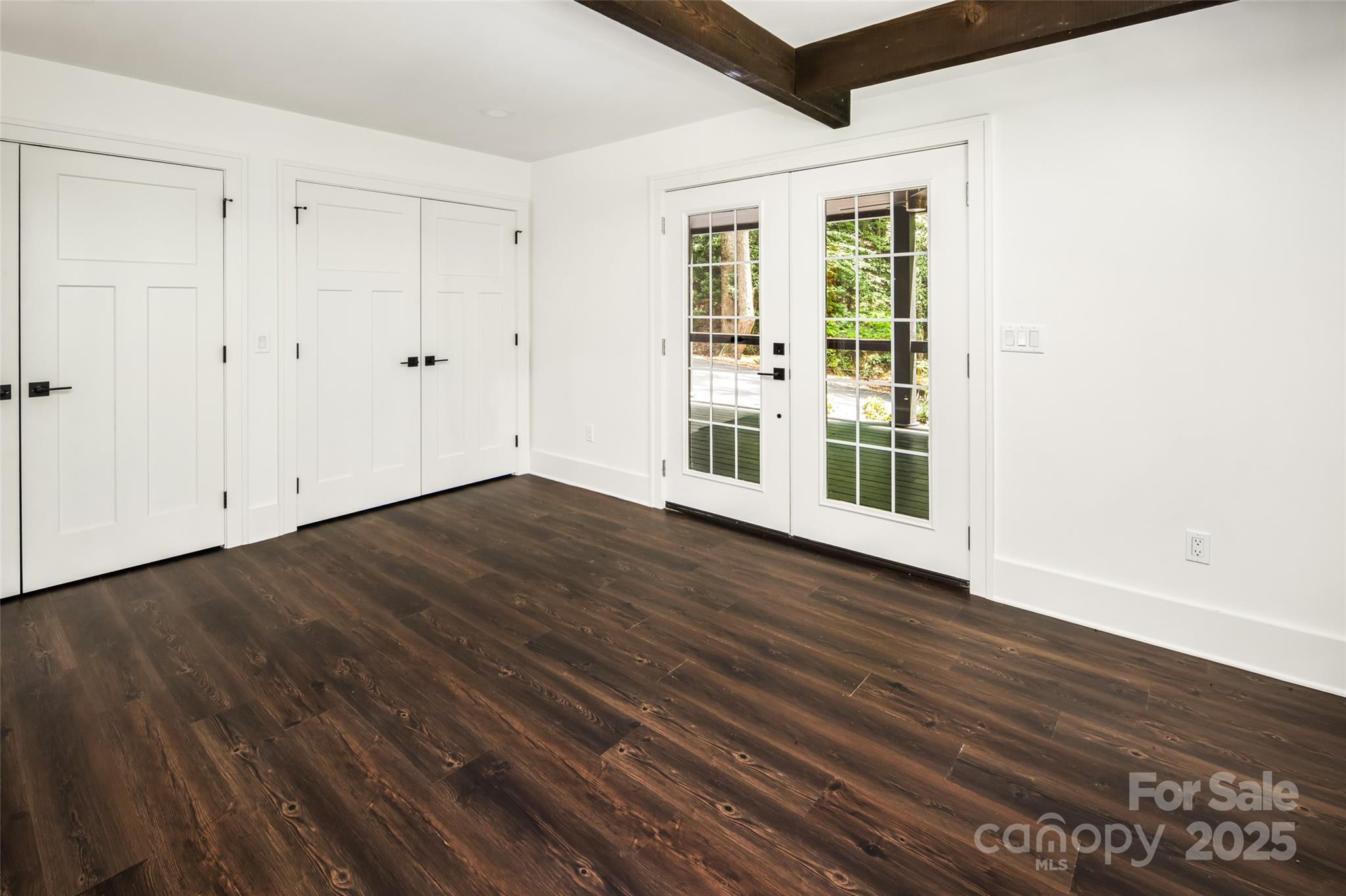 50 Turkey Trot Lane Burnsville NC 28714