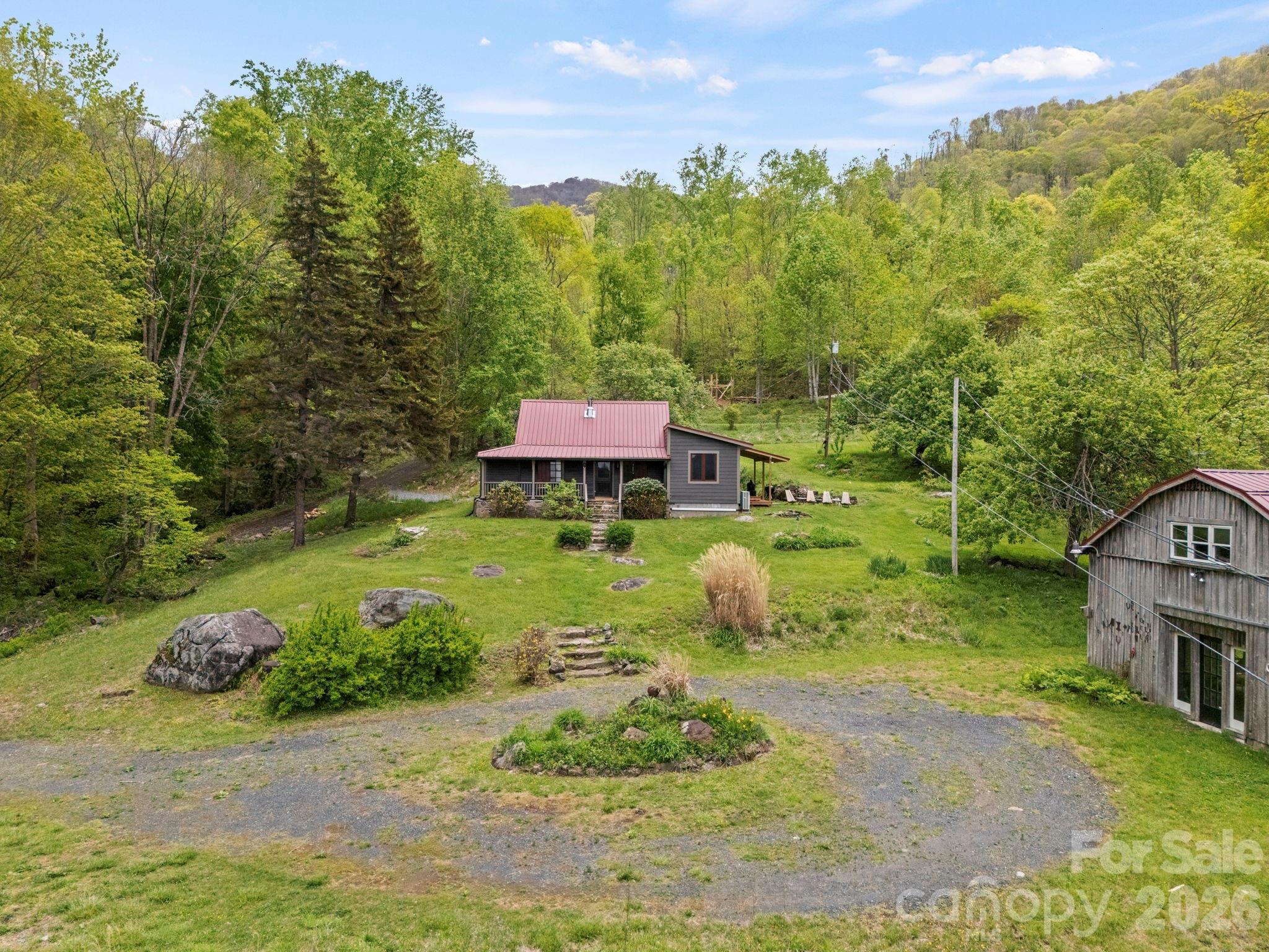 1108 Pine Root Branch Road Bakersville NC 28705
