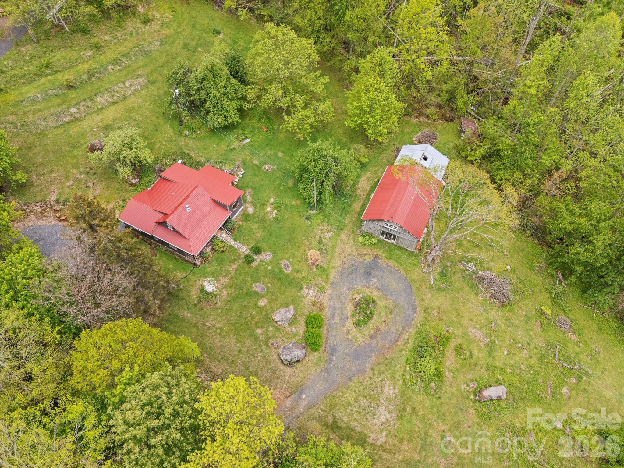 1108 Pine Root Branch Road Bakersville NC 28705