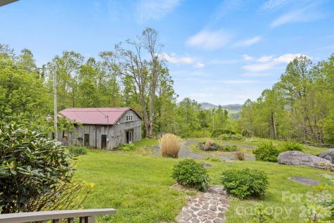 1108 Pine Root Branch Road Bakersville NC 28705
