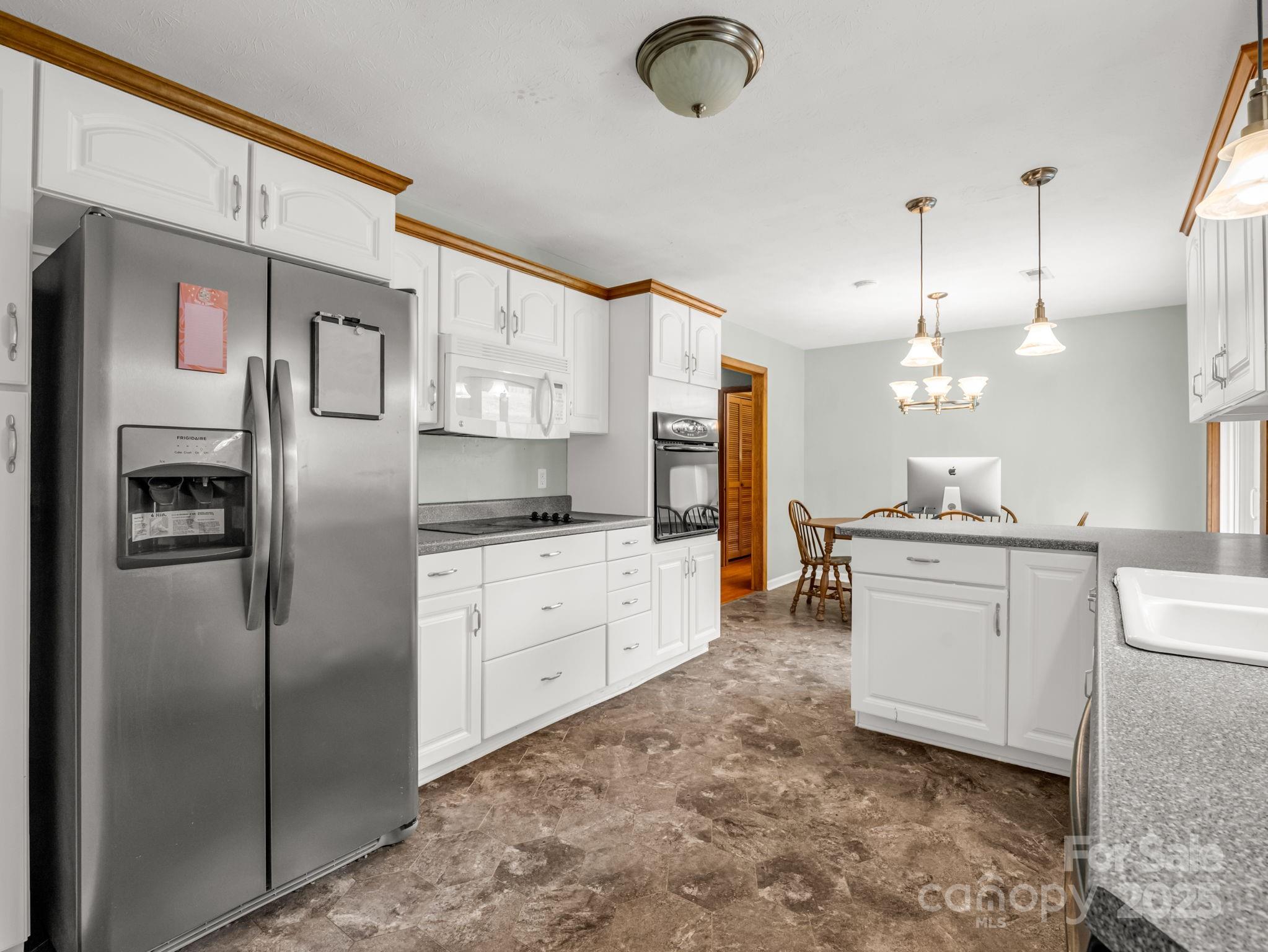 174 Christian Creek Road Swannanoa NC 28778
