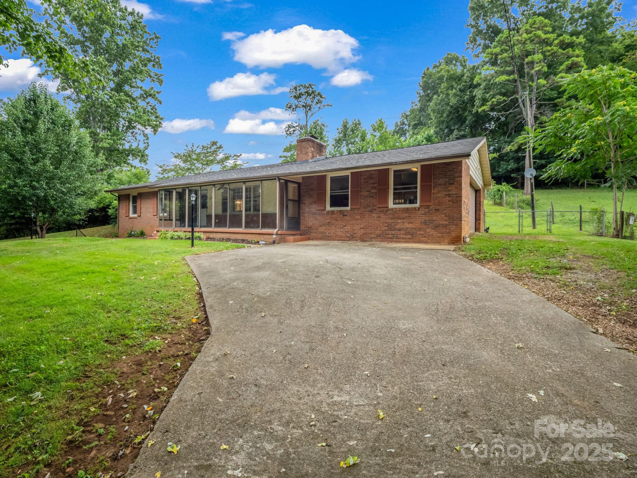 174 Christian Creek Road Swannanoa NC 28778