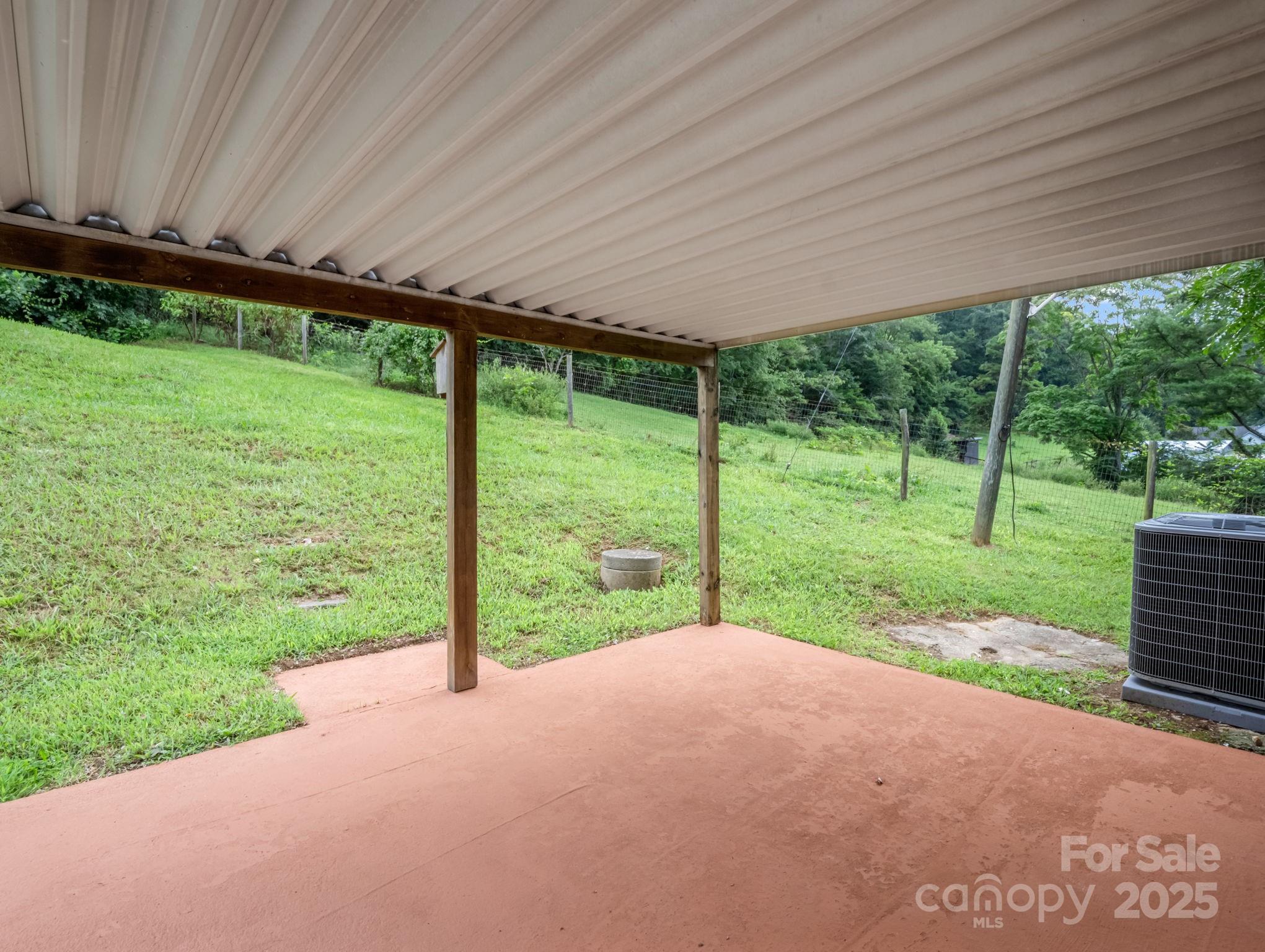 174 Christian Creek Road Swannanoa NC 28778