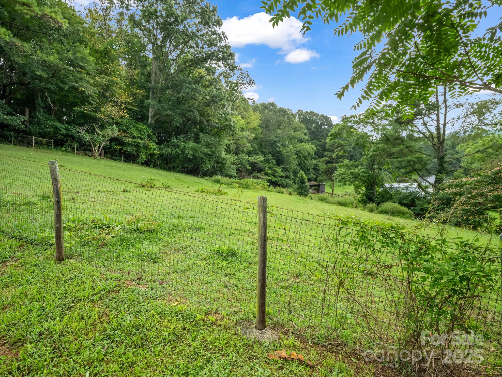 174 Christian Creek Road Swannanoa NC 28778