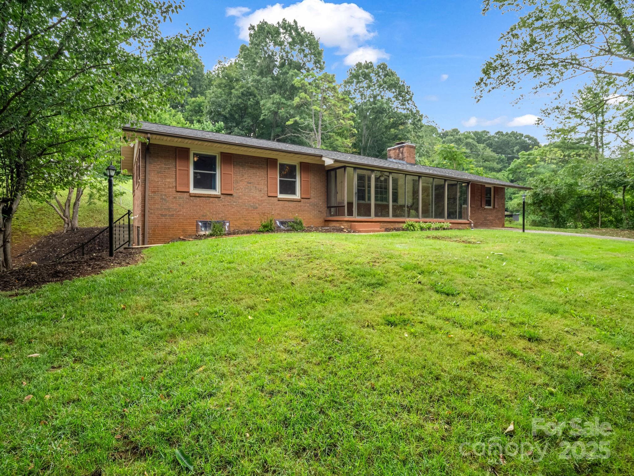 174 Christian Creek Road Swannanoa NC 28778