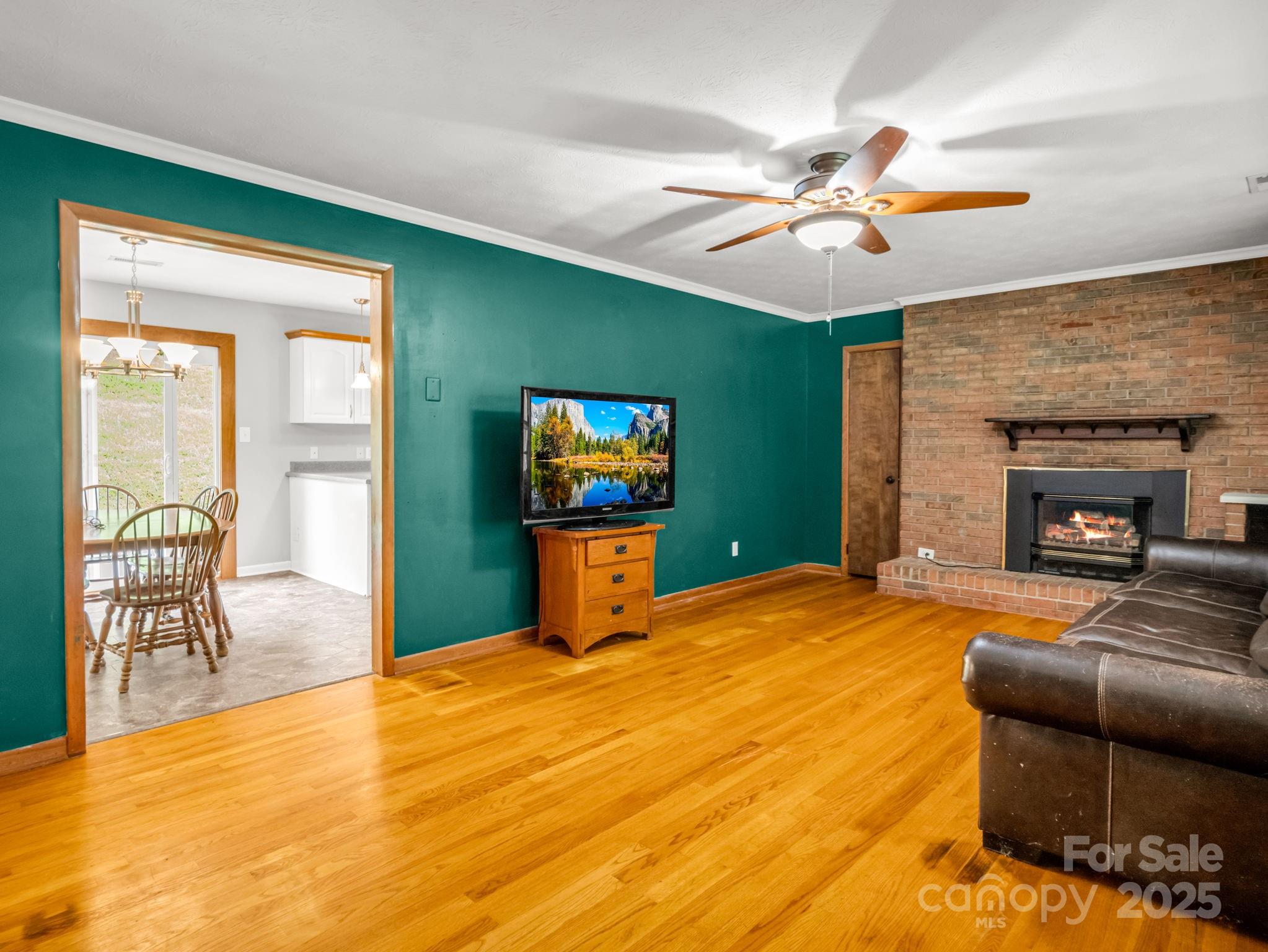 174 Christian Creek Road Swannanoa NC 28778
