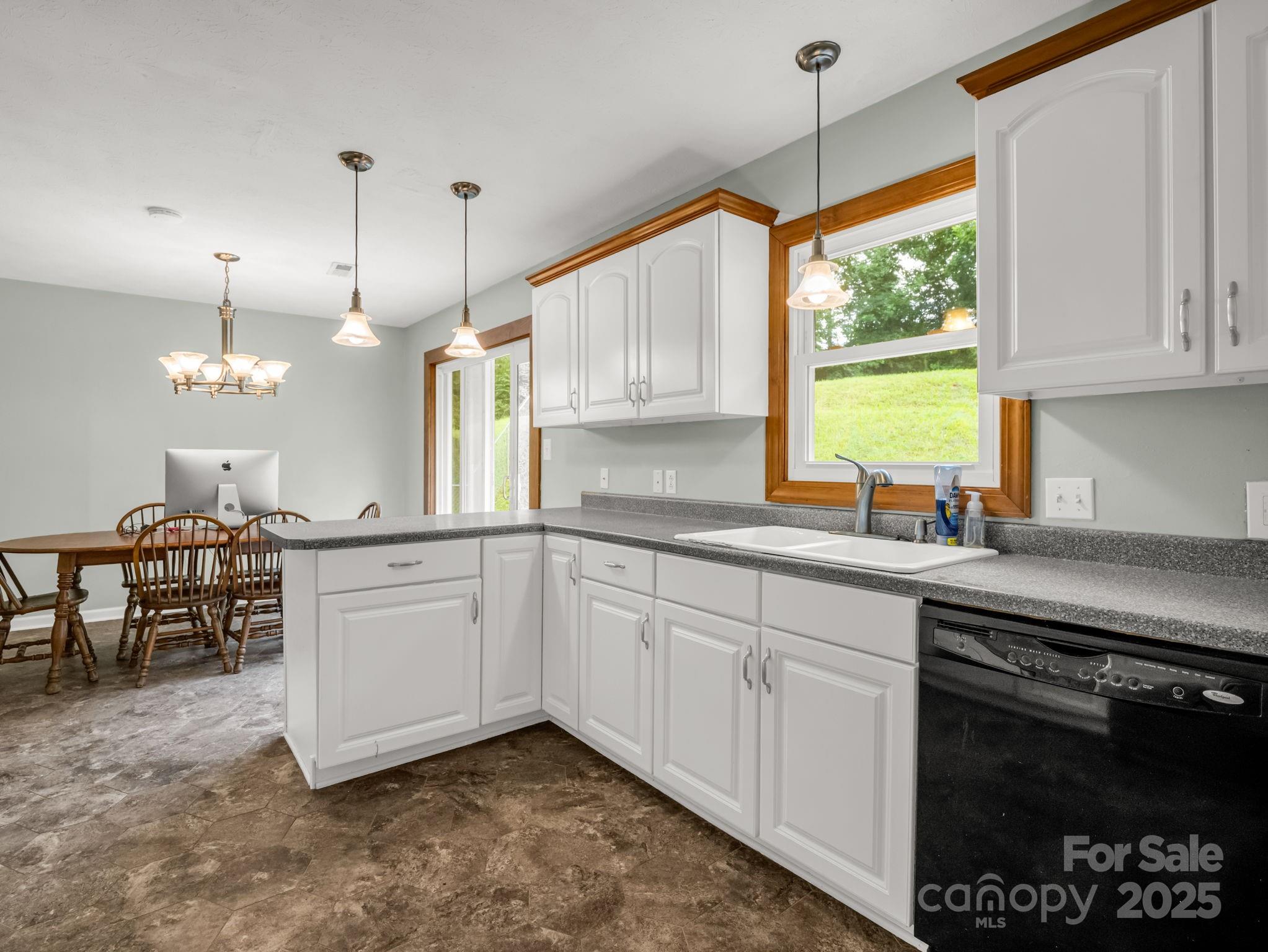 174 Christian Creek Road Swannanoa NC 28778