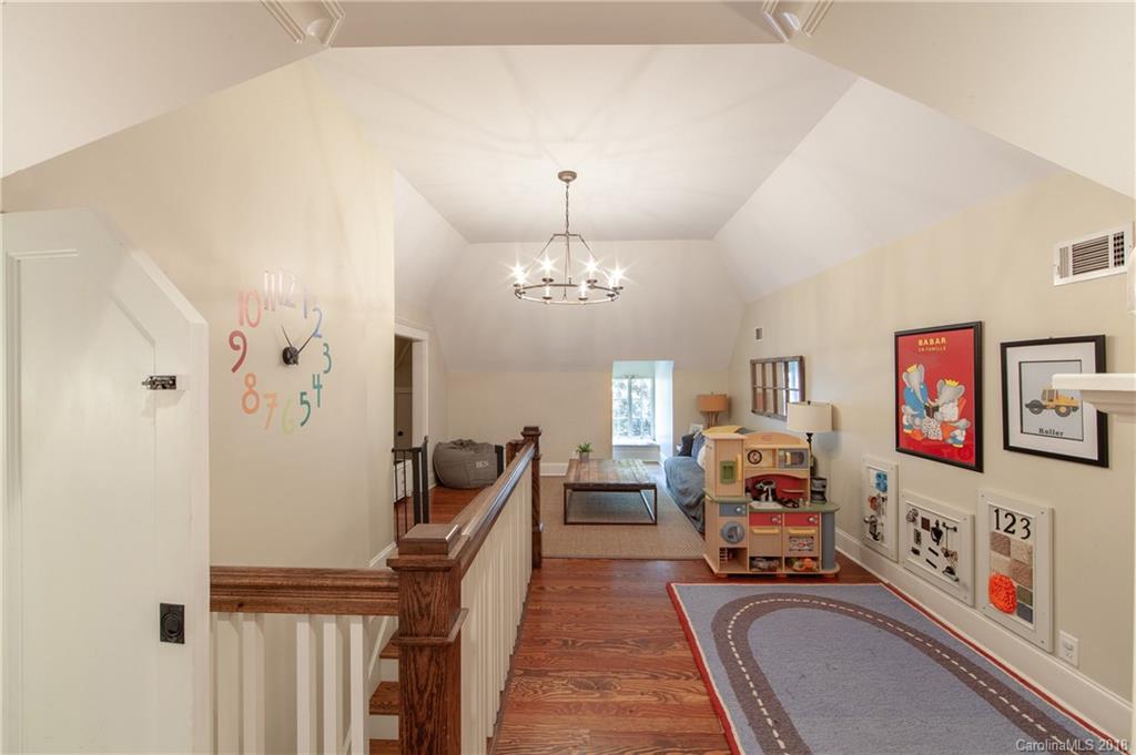 439 Louise Avenue Charlotte NC 28204