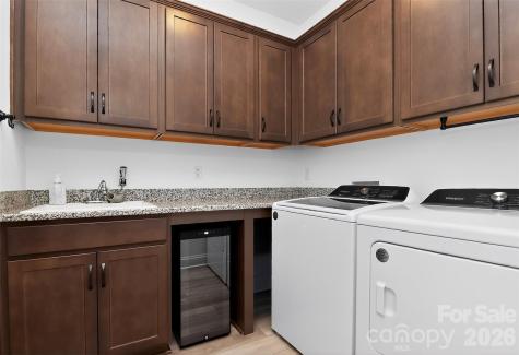 709 Hinterland Lane Matthews NC 28104