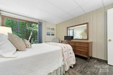 2023 Connestee Trail Brevard NC 28712