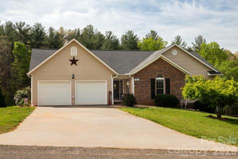 611 Briar Creek Drive North Wilkesboro NC 28659