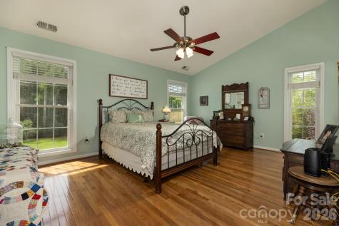 611 Briar Creek Drive North Wilkesboro NC 28659