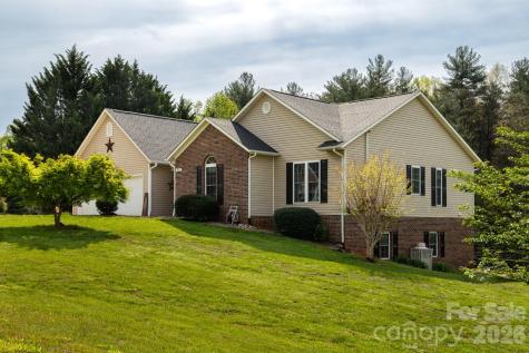611 Briar Creek Drive North Wilkesboro NC 28659
