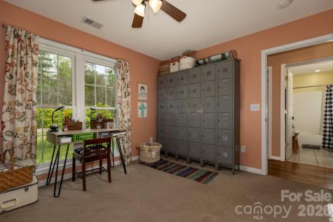 611 Briar Creek Drive North Wilkesboro NC 28659