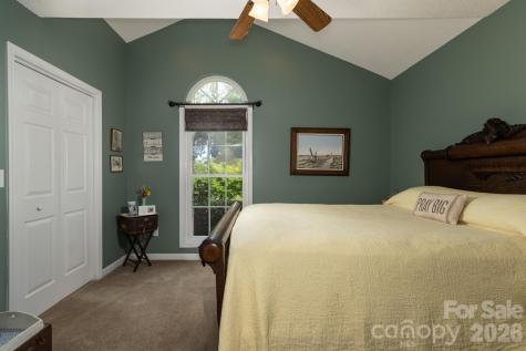 611 Briar Creek Drive North Wilkesboro NC 28659